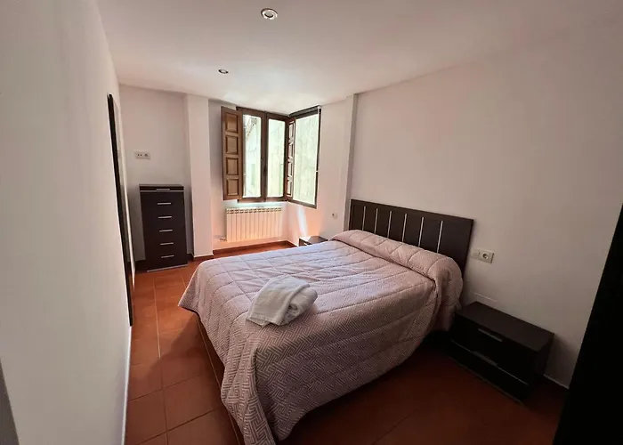 Apartamentos Raices